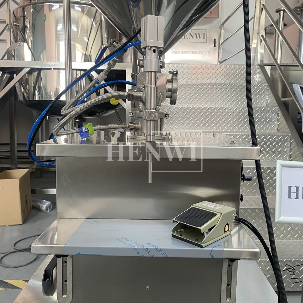 Henwi HWFM-S-CTF 1 Nozzle Semi-Auto Constant Temperature Liquid Mixing Heating Bottling Filling Machine One Head Bottle Filler With Mixer Heater