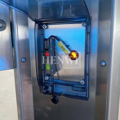 Henwi HWFM-T-4 Four Nozzles Tracking Model Automatic Liquid Bottling Filling Packing Machine 4 Heads Bottle Moving Filler