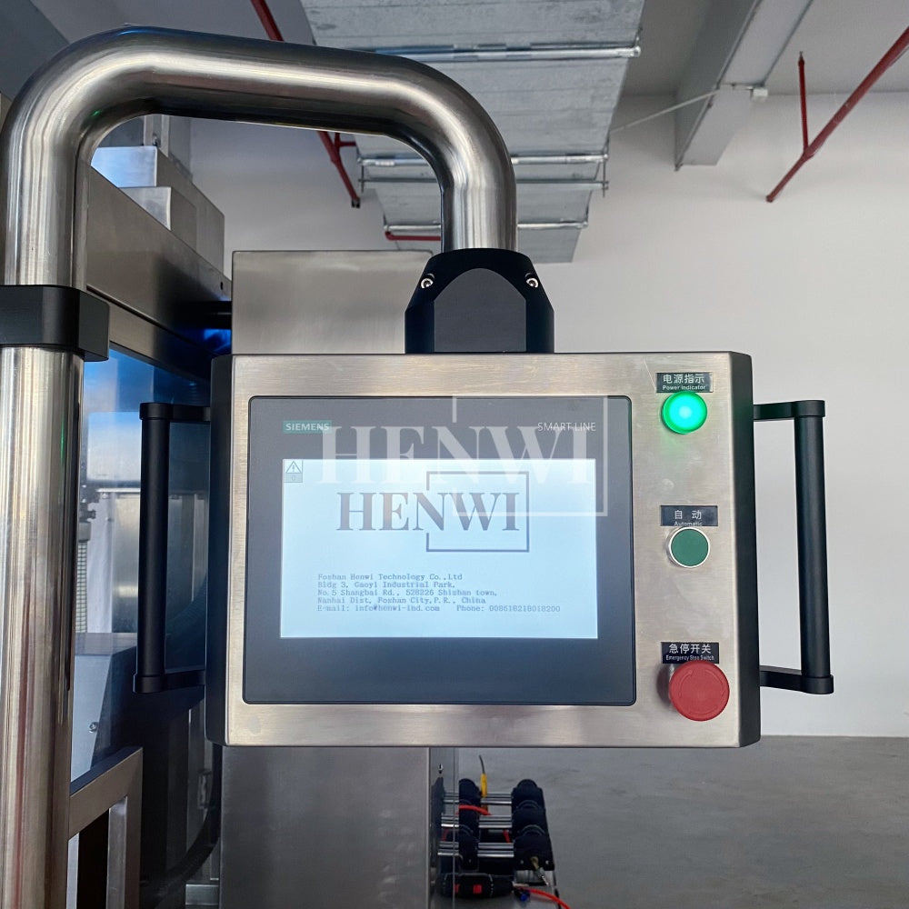 Henwi HWFM-T-4 Four Nozzles Tracking Model Automatic Liquid Bottling Filling Packing Machine 4 Heads Bottle Moving Filler