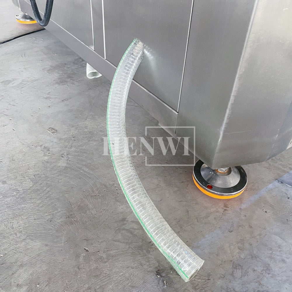 Henwi HWFM-T-4 Four Nozzles Tracking Model Automatic Liquid Bottling Filling Packing Machine 4 Heads Bottle Moving Filler