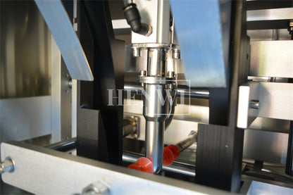Henwi HWFSM-4 Lane Facial Sheet Mask Filler Sealer Four Positions Model Beauty Non-Woven Fabrics Filler and Sealer Machine