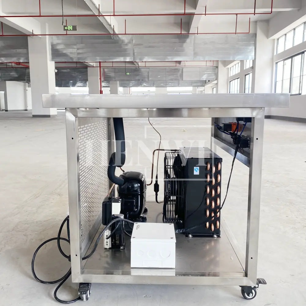 Henwi HWKH-Chilling Platform Table Lipstick Lippie Freezing Machine Lip Care Balm Chiller Desk Lip Cream Cooling Chilling Equipment for Cosmetics Lip Oil