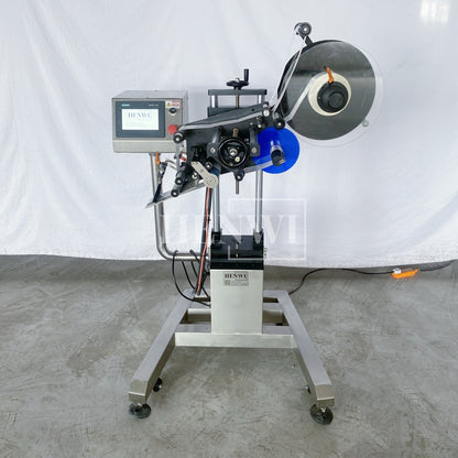 Henwi HWLM-MTF Automatic Mobile Bottle Jar Flat Top / Box Case Sides Labeller Machine Self-Adhesive Sticker Labeling Machine