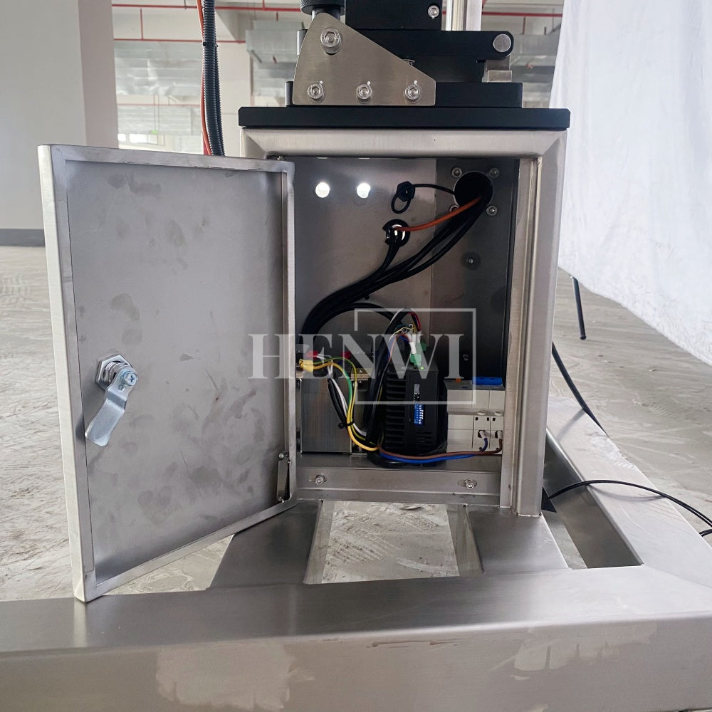 Henwi HWLM-MTF Automatic Mobile Bottle Jar Flat Top / Box Case Sides Labeller Machine Self-Adhesive Sticker Labeling Machine