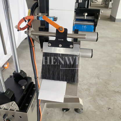 Henwi HWLM-MTF Automatic Mobile Bottle Jar Flat Top / Box Case Sides Labeller Machine Self-Adhesive Sticker Labeling Machine