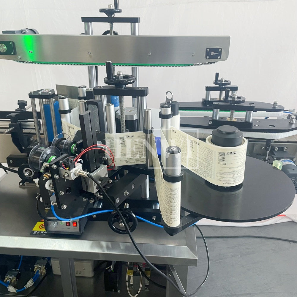 Henwi HWLM-RS 1 Side Automatic Round Bottle & Square Bottle One Side Labeller Machine Self-Adhesive Sticker Labeling Machine