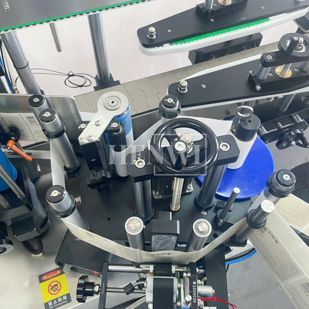 Henwi HWLM-RS 1 Side Automatic Round Bottle & Square Bottle One Side Labeller Machine Self-Adhesive Sticker Labeling Machine