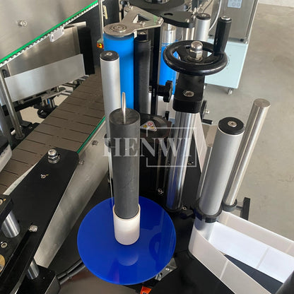 Henwi HWLM-RS Automatic Round Bottle & Square Bottle Double Side Labeller Machine Self-Adhesive Sticker Labeling Machine