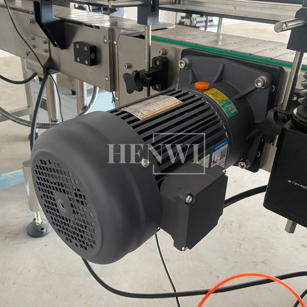 Henwi HWLM-RS Automatic Round Bottle & Square Bottle Double Side Labeller Machine Self-Adhesive Sticker Labeling Machine