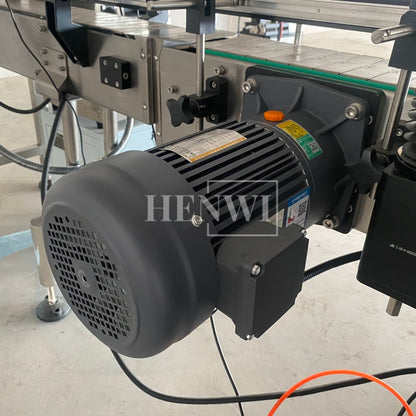 Henwi HWLM-RS Automatic Round Bottle & Square Bottle Double Side Labeller Machine Self-Adhesive Sticker Labeling Machine