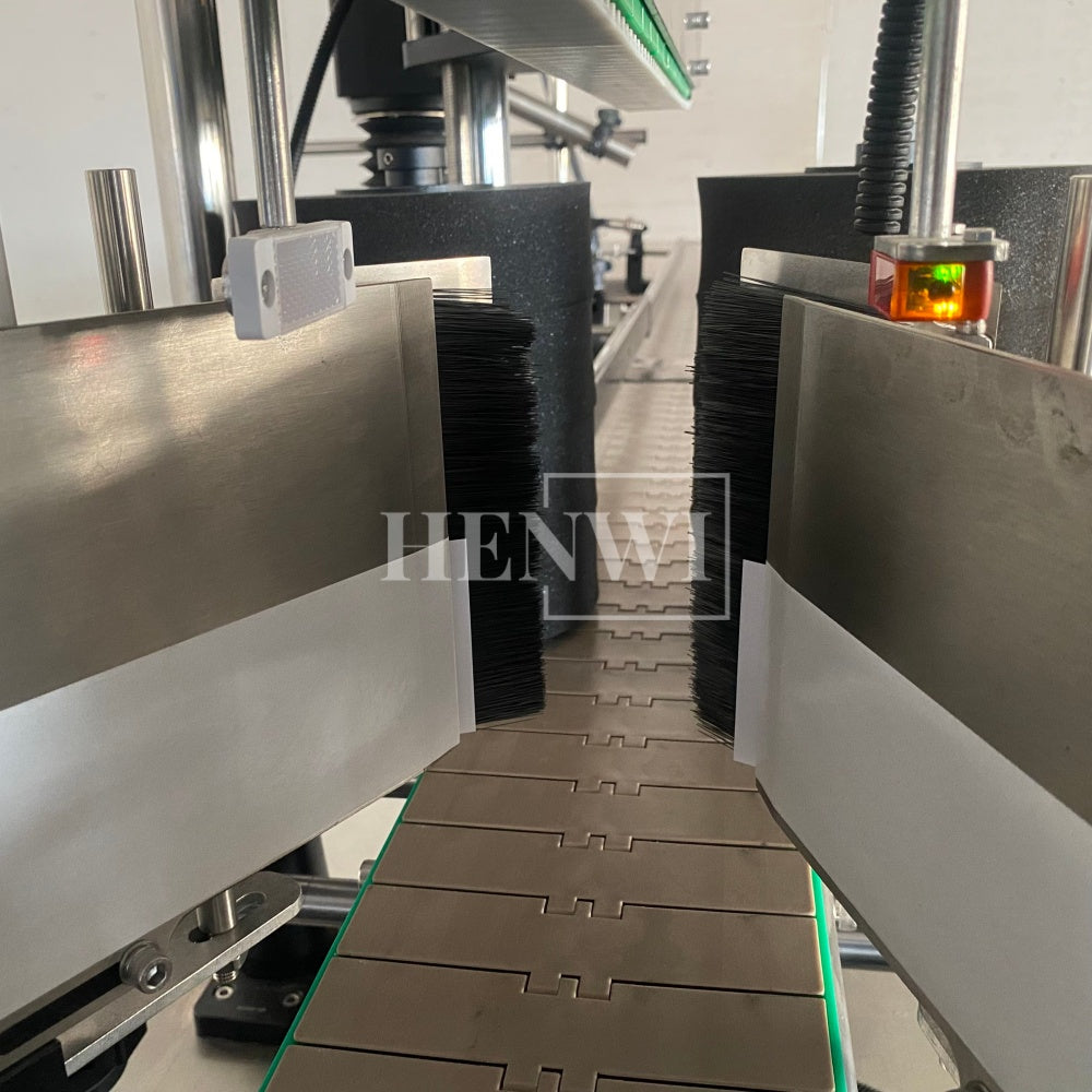 Henwi HWLM-RS Automatic Round Bottle & Square Bottle Double Side Labeller Machine Self-Adhesive Sticker Labeling Machine