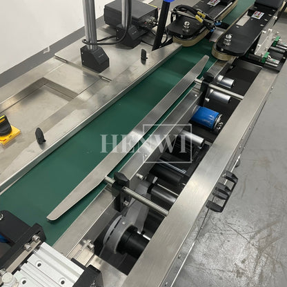 Henwi HWLM-RSTB Automatic Round Bottle & Square Bottle Top & Bottom Double Side Labeller Machine Self-Adhesive Sticker Labeling Machine