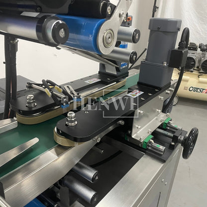 Henwi HWLM-RSTB Automatic Round Bottle & Square Bottle Top & Bottom Double Side Labeller Machine Self-Adhesive Sticker Labeling Machine