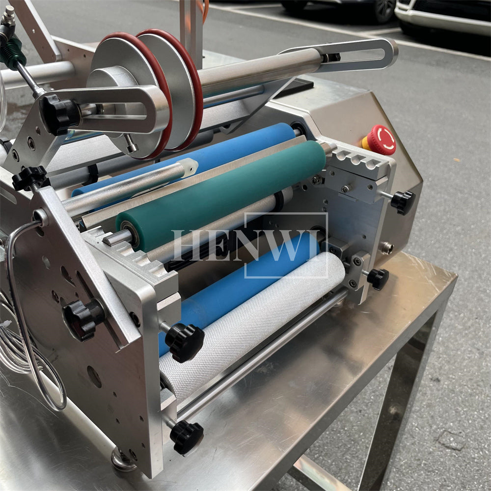Henwi HWLM-S-HR Semi Auto Horizontal Model Round Bottle Jar Labeller Machine Self-Adhesive Sticker Labeling Machine