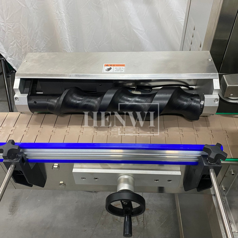 Henwi HWLM-Bottle Sleeve Dropping Wrapping Shrinking Machine Plastic Glass Beer Bottle Jar Pop Can Tin Sleeve Labeling Steam Shrinking Machine