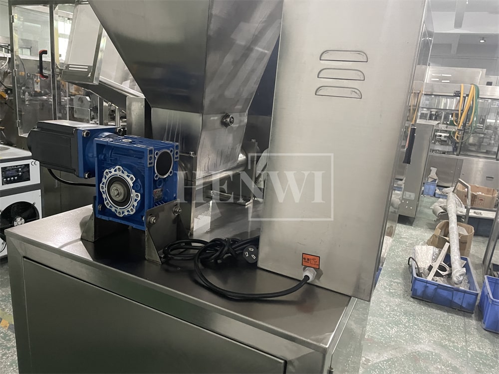 Henwi HWSM-1KG-5KG Single Lane Powder Sachet Filler Sealer Coffee Milk Seasoning Condiments Spice Pepper Powder Filling Packing Machine