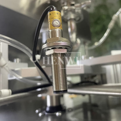 Henwi HWFM-S1 Desktop Semi Auto Spout Sachet Filling Capping Machine 1 Nozzle Spout Pouch Bag One Station Filler Sealer