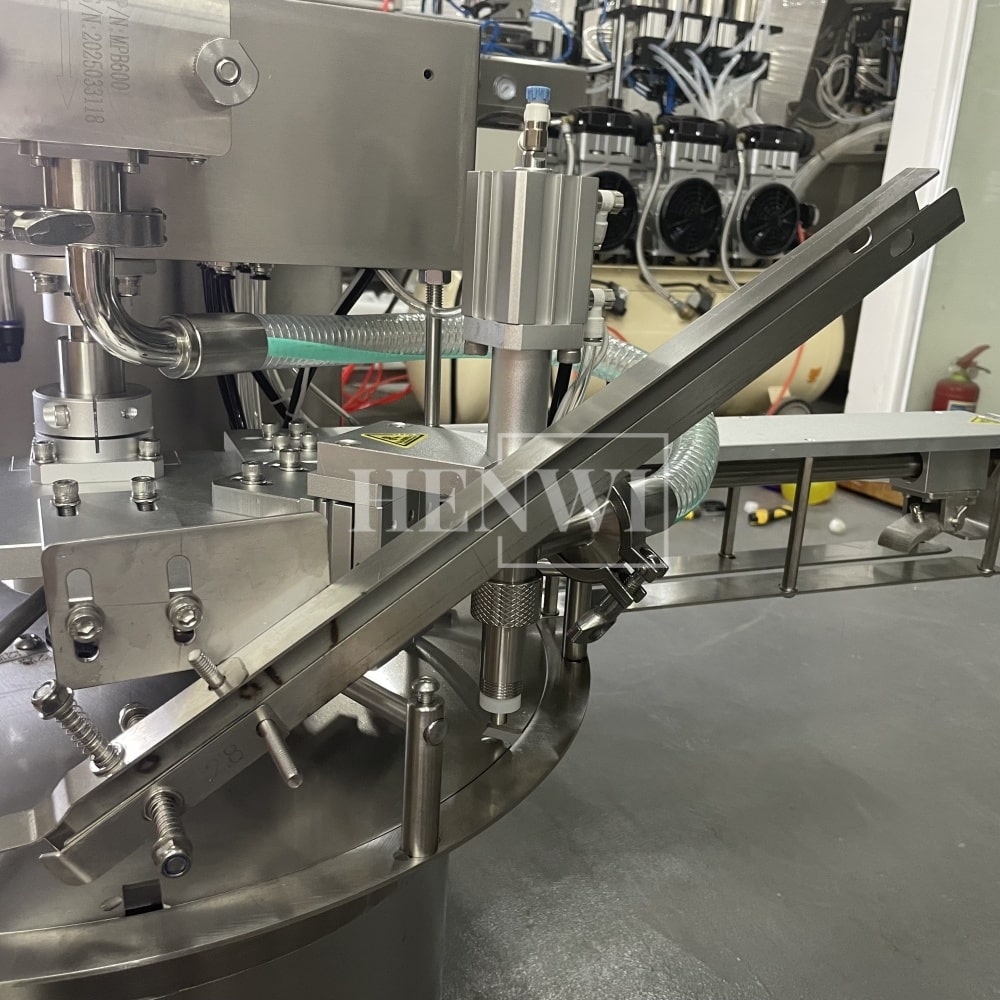 Henwi HWFM-S1 Desktop Semi Auto Spout Sachet Filling Capping Machine 1 Nozzle Spout Pouch Bag One Station Filler Sealer