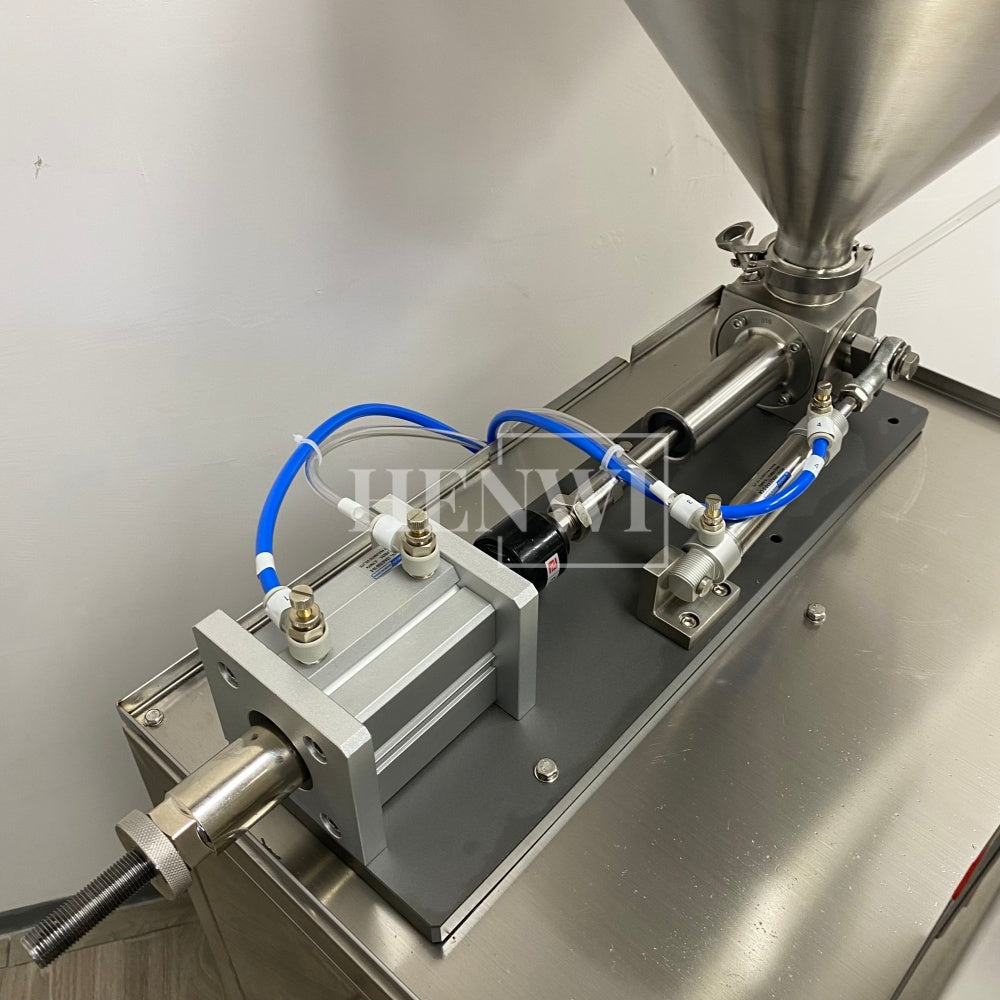 Henwi HWSM-1 Lane Liquid Sachet Filler Sealer Water Juice Honey Sauce Shampoo Cream Syrup Filling Packing Machine