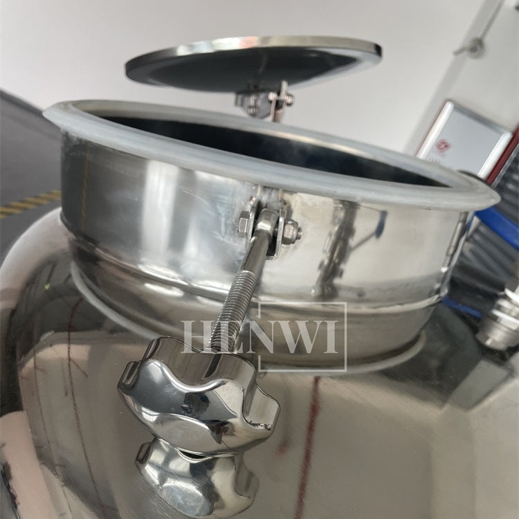 Henwi HWST-MS-50-2000L Mobile Model Sealable Cover With Manhole Storage Tank