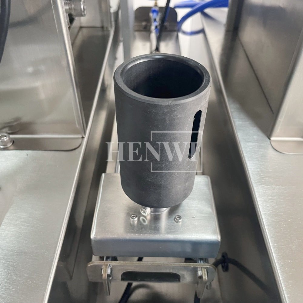 Henwi HWFM-S-VF1 Полуавтоматическая машина для розлива и упаковки жидкостей с одной насадкой Вертикальный наполнитель для бутылок с 1 головкой