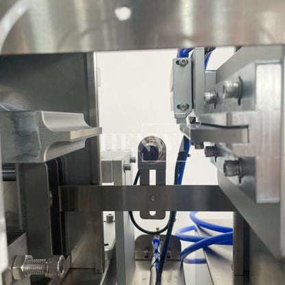 Henwi HWFM-S-VF1 Полуавтоматическая машина для розлива и упаковки жидкостей с одной насадкой Вертикальный наполнитель для бутылок с 1 головкой