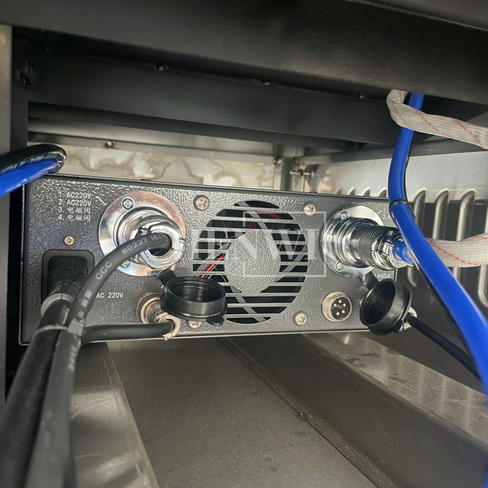 Henwi HWFM-S-VF1 Полуавтоматическая машина для розлива и упаковки жидкостей с одной насадкой Вертикальный наполнитель для бутылок с 1 головкой