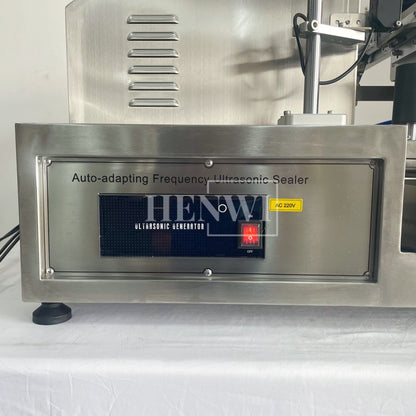 Henwi HWFM-S-VF1 Полуавтоматическая машина для розлива и упаковки жидкостей с одной насадкой Вертикальный наполнитель для бутылок с 1 головкой