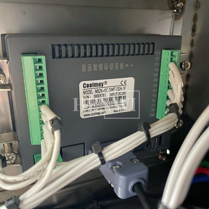 Henwi HWFM-S-VF1 Полуавтоматическая машина для розлива и упаковки жидкостей с одной насадкой Вертикальный наполнитель для бутылок с 1 головкой