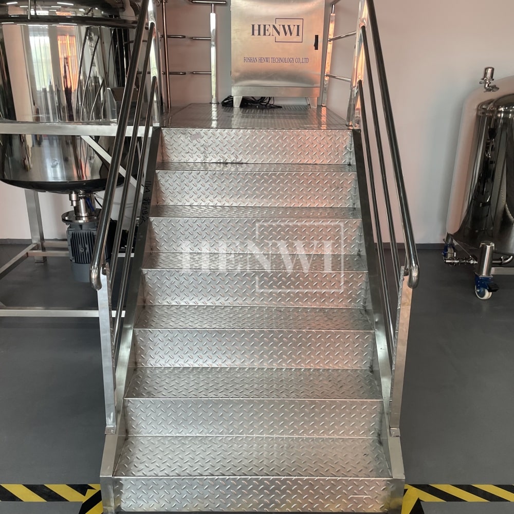 Henwi HWVM-GD-5000L Fixed Cover Model Vacuum Emulsifying Homogenizing Heating Mixer Tank Machine