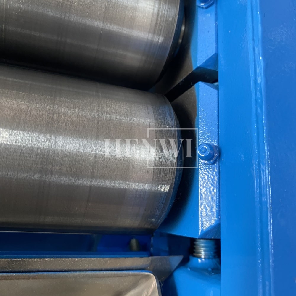 Henwi HWKH-S65 Model Three Roll Mill Lipstick Raw Material Lipgloss Powder Grinding Crushing Machine Eye Shadow Makeup Powder Pulverizer