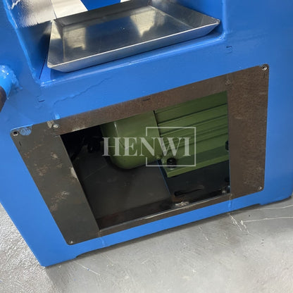 Henwi HWKH-S65 Model Three Roll Mill Lipstick Raw Material Lipgloss Powder Grinding Crushing Machine Eye Shadow Makeup Powder Pulverizer