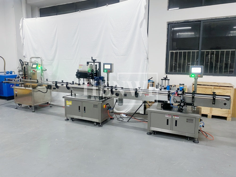Henwi HWFCL-Automatic 1  Nozzle Gear Pump Liquid Filling Machine with 4 Wheels Capping Machine with Round Bottle Labeling Machine